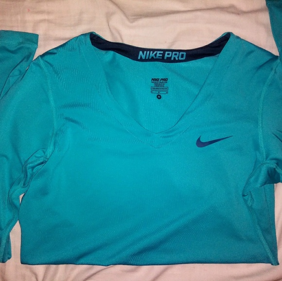 Nike Tops - Nike Pro Shirt